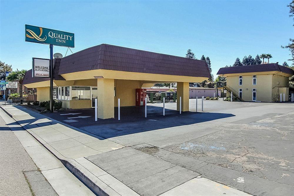 Quality Inn Santa Cruz Exterior photo