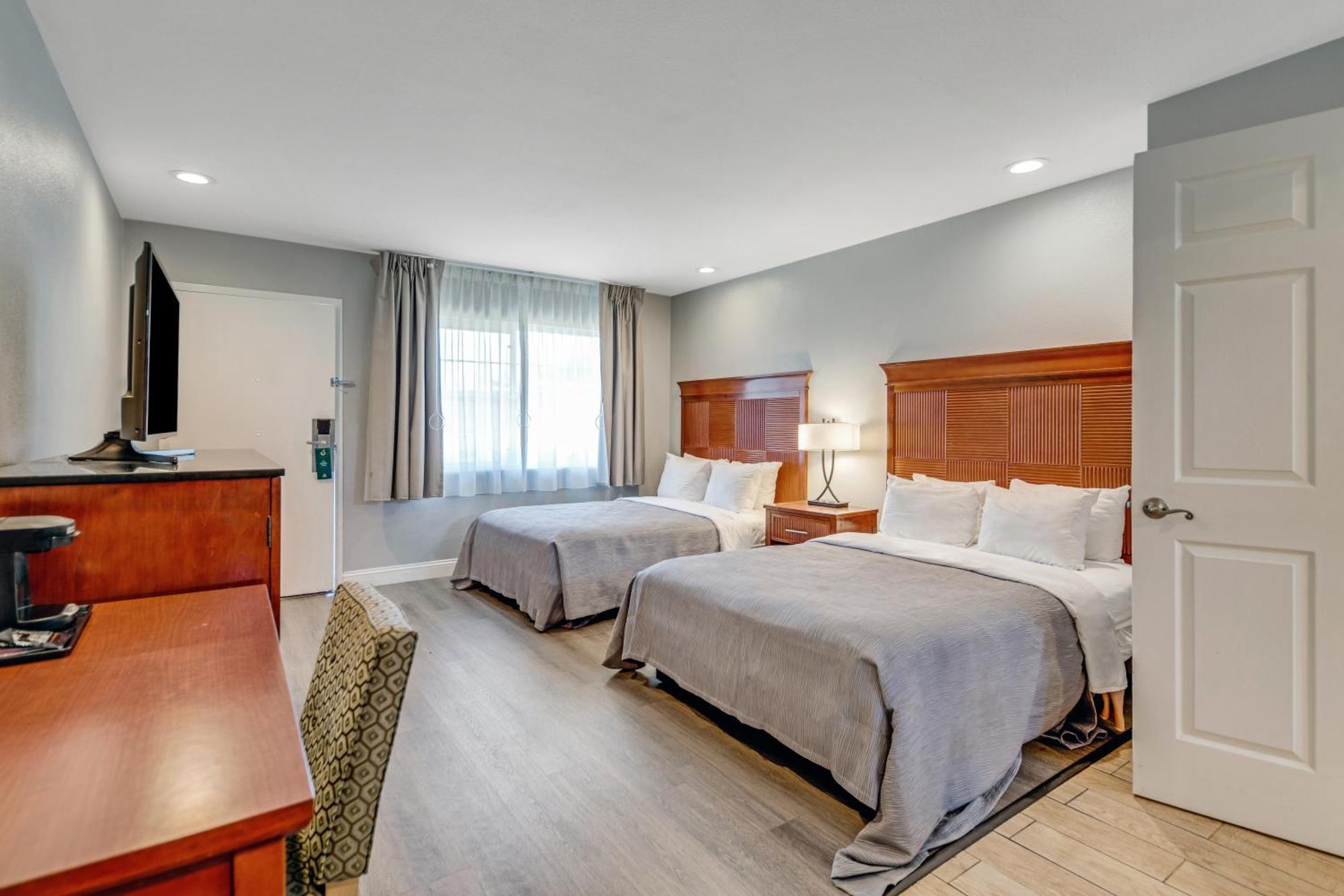 Quality Inn Santa Cruz Exterior photo